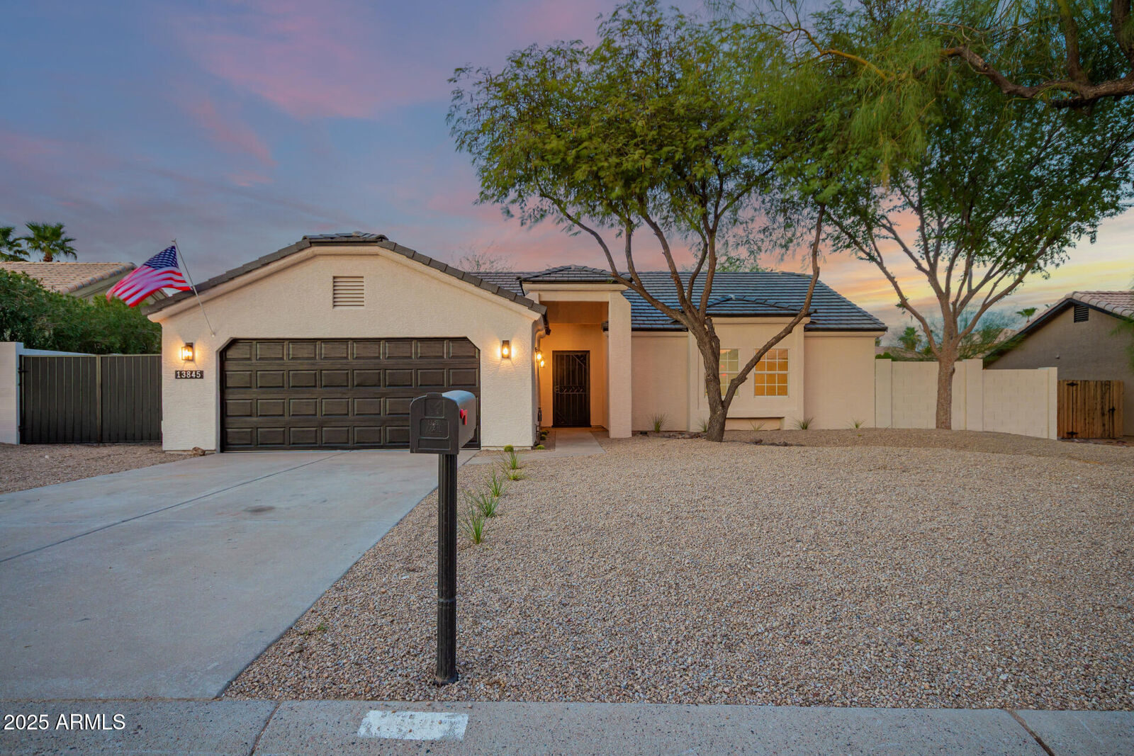 Property Photo: 13845 N Kendall Drive AZ 85268