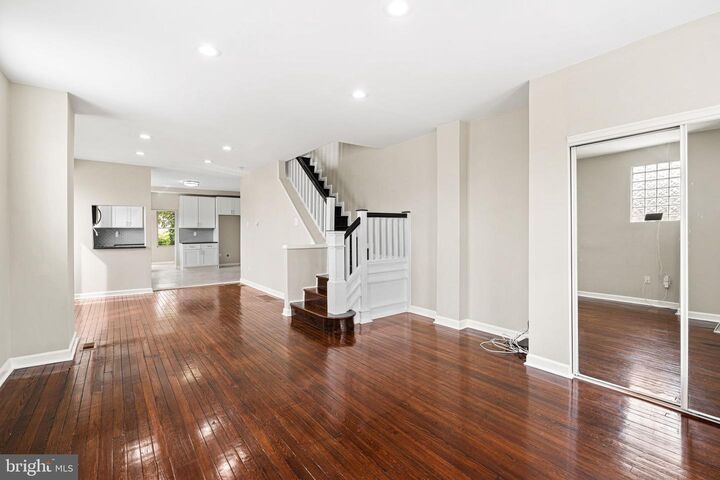 1405 71st Avenue  Philadelphia PA 19126 photo