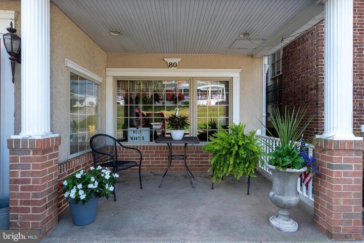 Property Photo:  80 W Market  PA 17406 