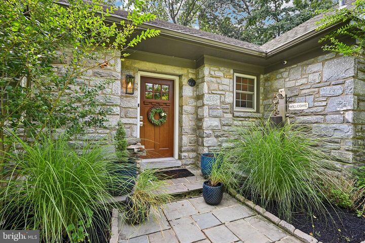Property Photo:  2524 Stinson Lane  PA 19403 