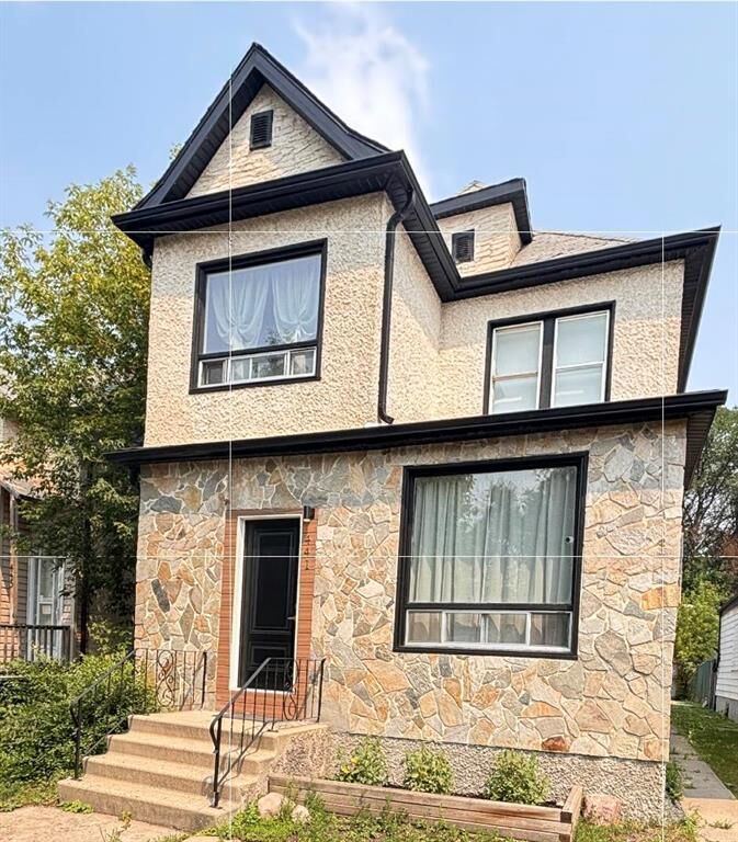 Photo de la propriété:  441 Mountain Avenue  MB R2W 1K5 