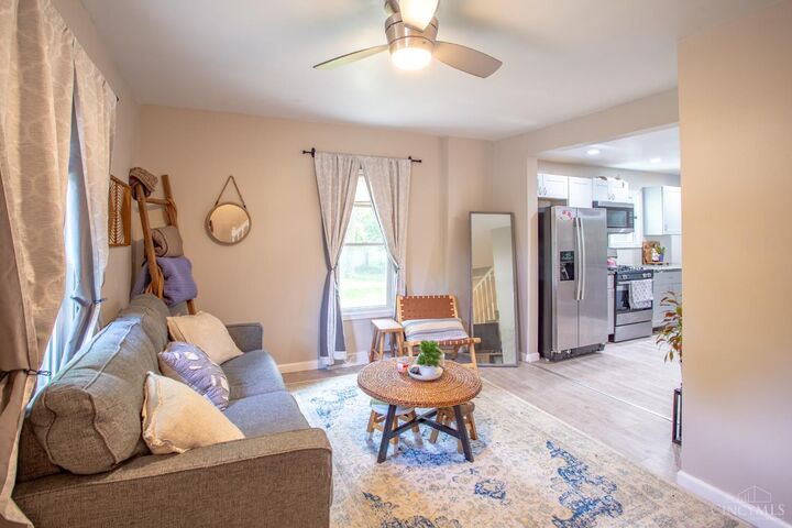 Property Photo: 6423 Beechwood Terrace OH 45230