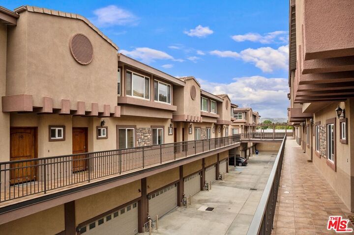 Property Photo: 5241 Colodny Dr CA 91301