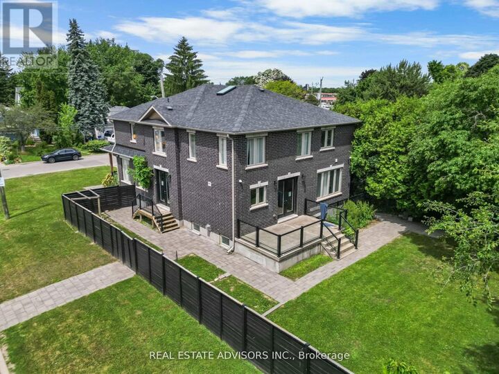 Property Photo:  69 Fenwood Heights  ON M1M 2W1 