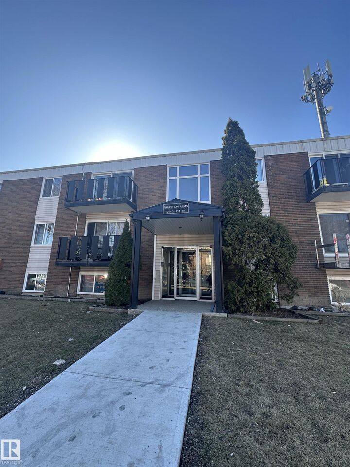 10640 111 Street NW 6  Edmonton AB T5H 3E9 photo