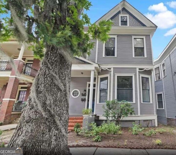 Property Photo: 2114 Lincoln Street GA 31401