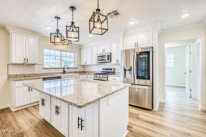 Property Photo: 4236 Hampshire Lane TX 79902