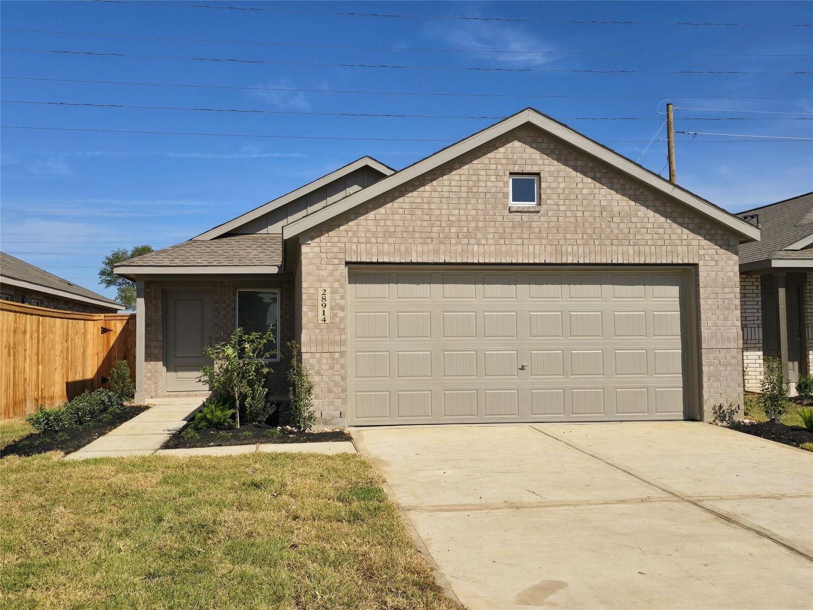 Property Photo: 9031 Rose Pelican Lane TX 77521