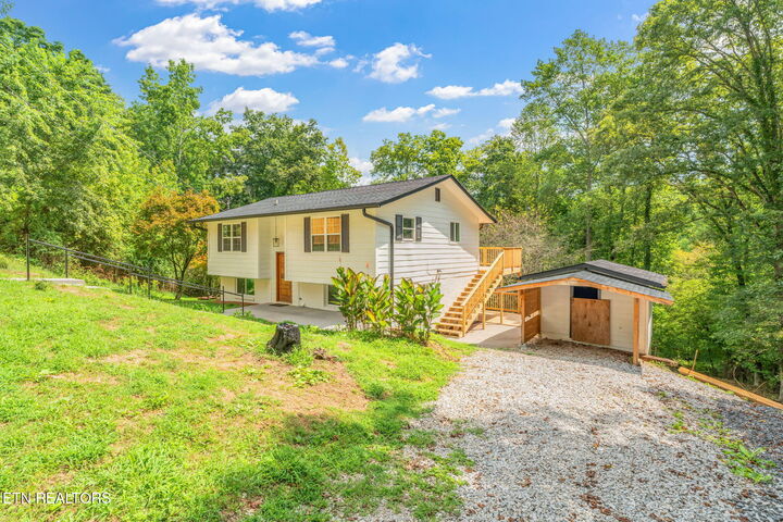 Property Photo: 357 Rolling Acres Drive TN 37854
