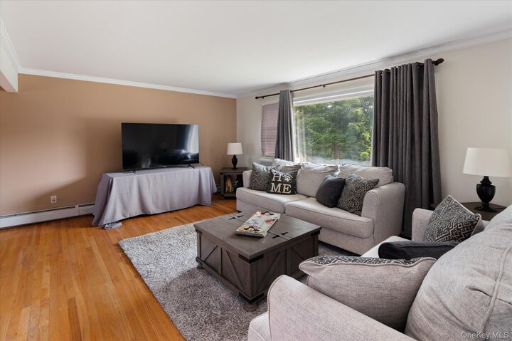 Property Photo:  3109 Quinlan Street  NY 10598 