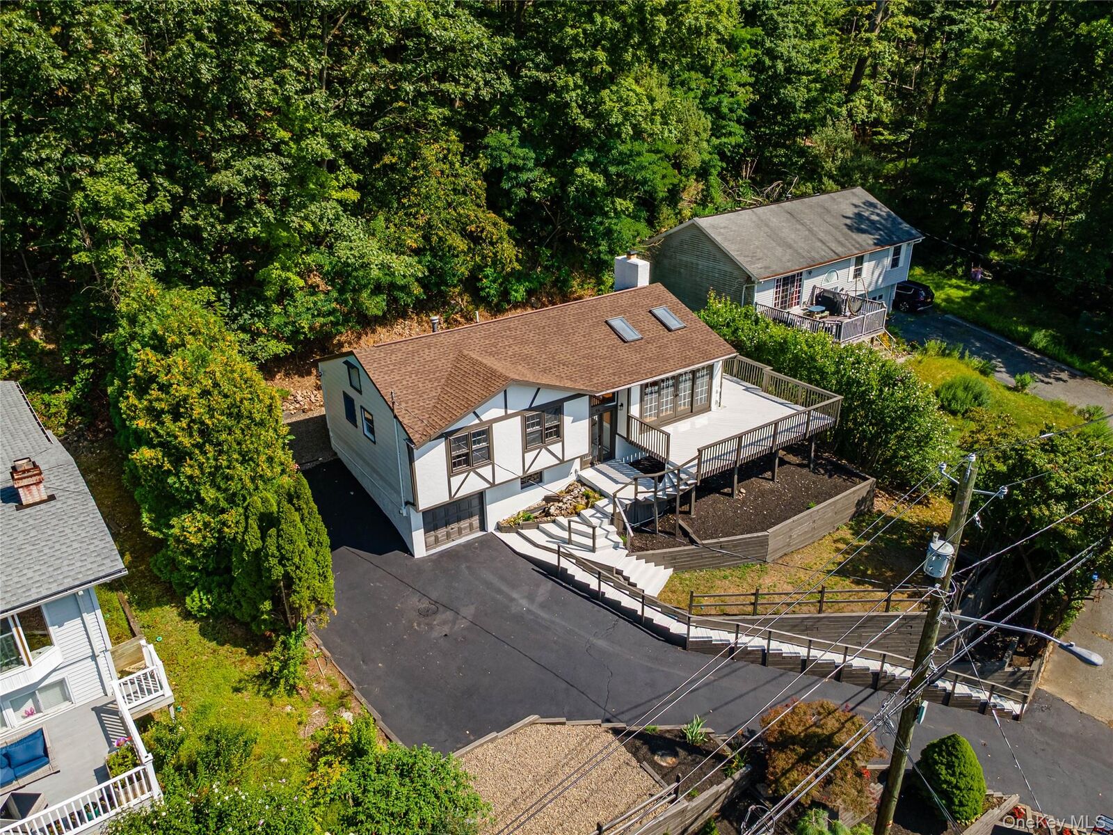 Property Photo:  64 Edgemere Avenue  NY 10925 