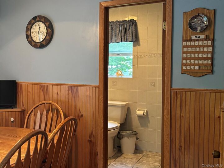 Property Photo:  32 Yarwood Road  NY 12566 