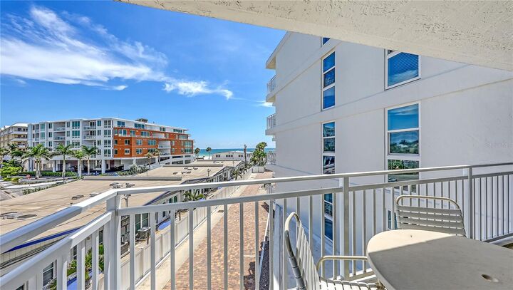 Property Photo:  6518 Midnight Pass Road 307  FL 34242 