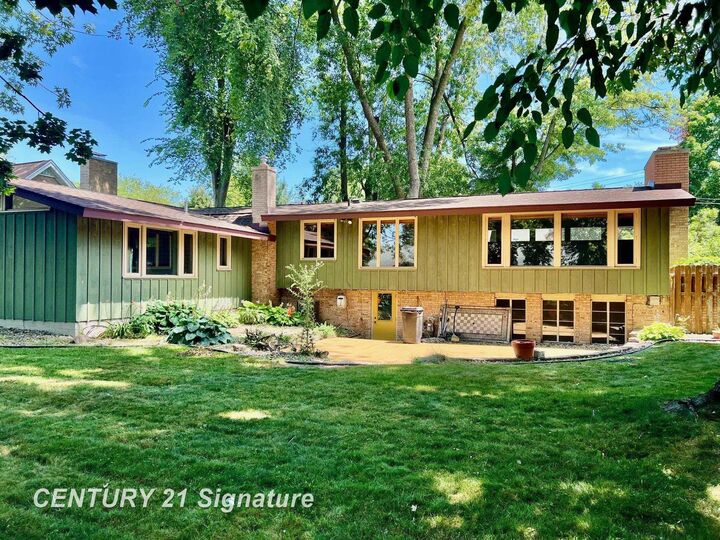 Property Photo: 237 Reynick Avenue MI 48602