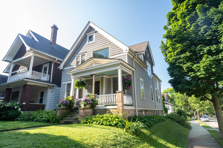 Property Photo: 3043 S Superior St WI 53207