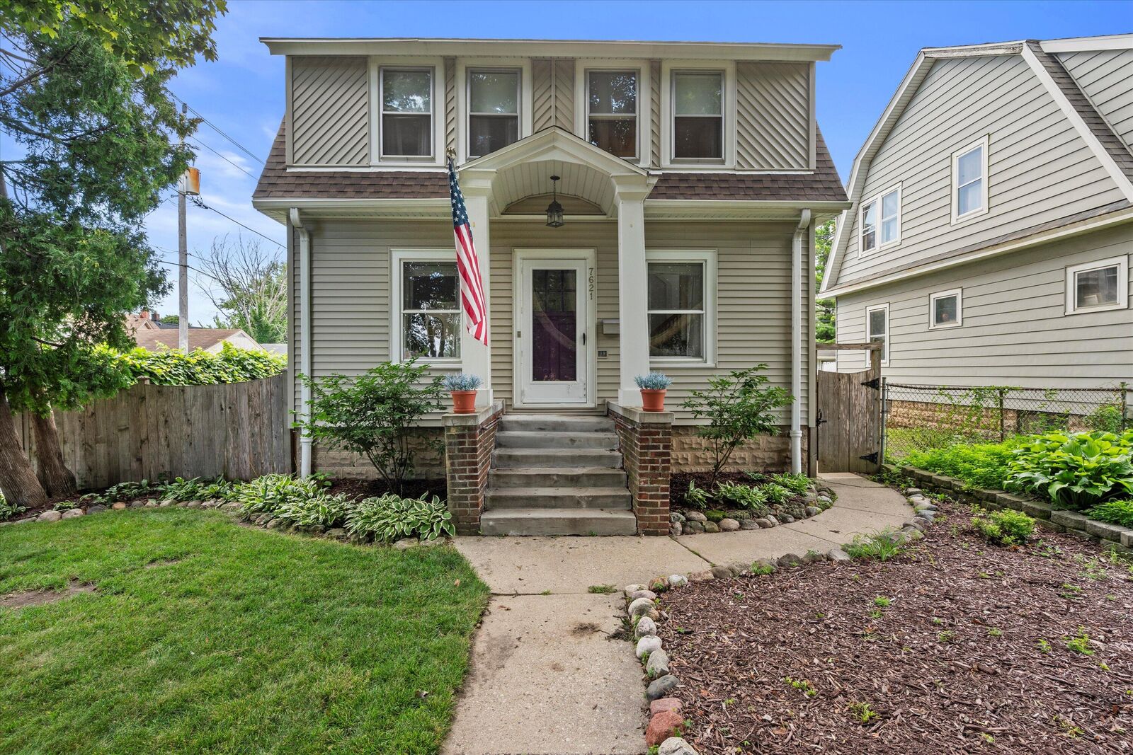Property Photo:  7621 W Hadley St  WI 53222 