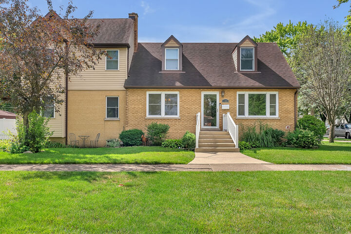 Property Photo: 17803 Escanaba Avenue IL 60438