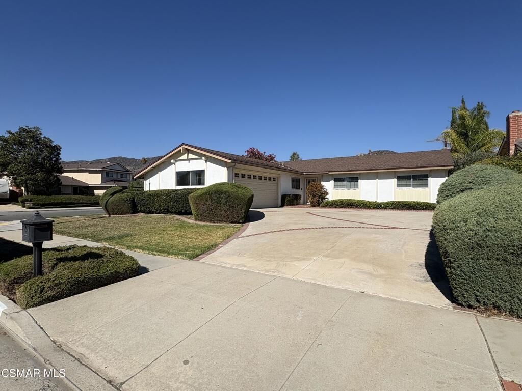Property Photo:  2152 Rockdale Avenue  CA 93063 