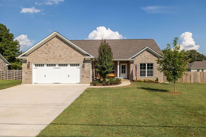 Property Photo: 411 Bumpas Rd TN 38464