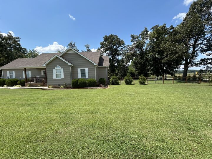 Property Photo: 999 Sherrill Rd TN 37324