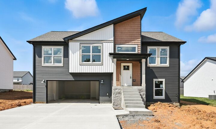 Property Photo:  172 Leltrim Dr  TN 37042 