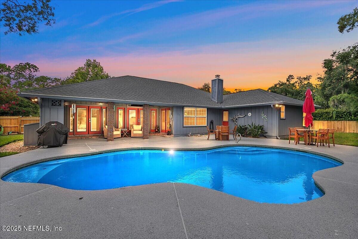 Property Photo:  11851 Pegasus Drive  FL 32223 