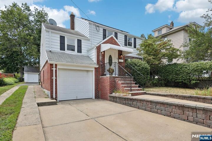 Property Photo:  31 Thiem Avenue  NJ 07662 
