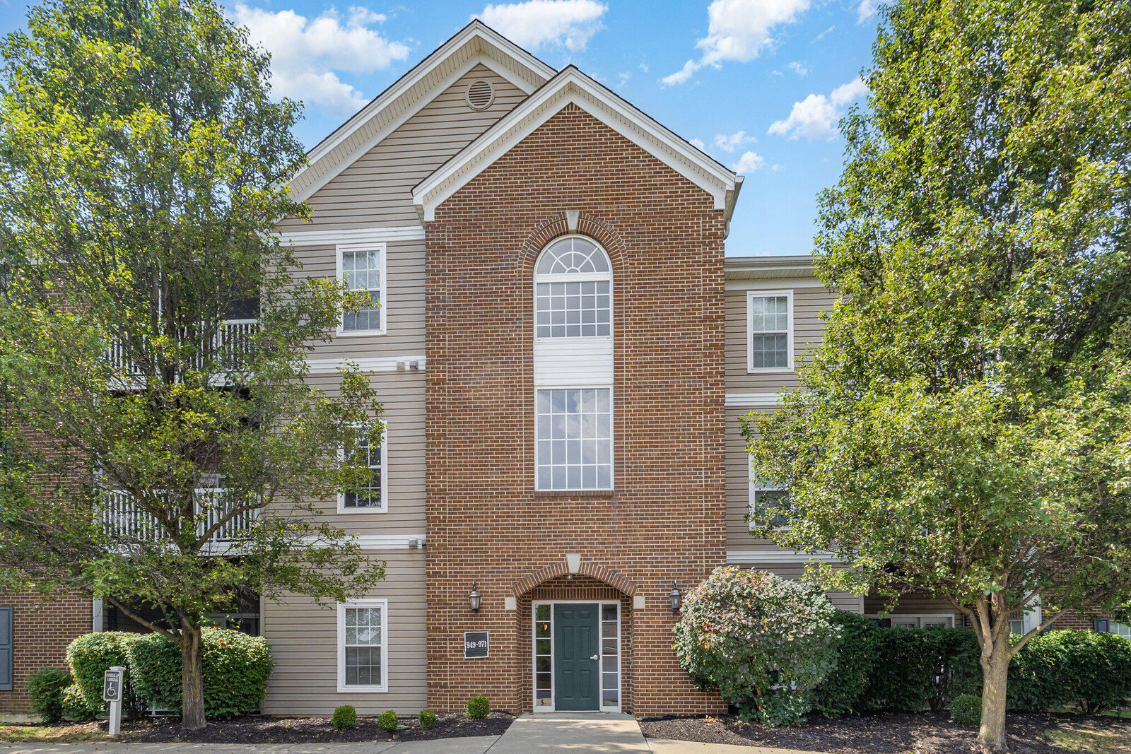 Property Photo: 961 Mistflower Lane KY 41042