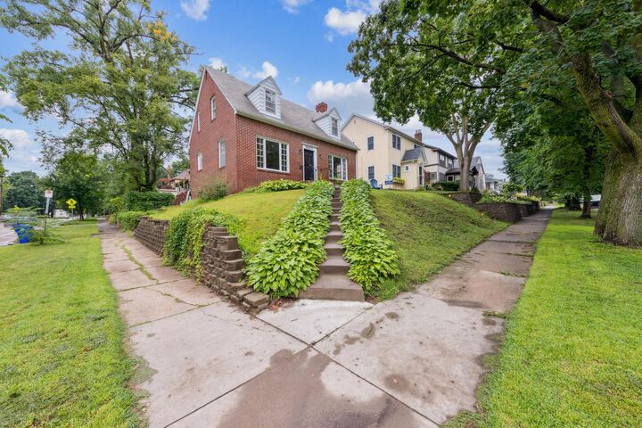 Property Photo: 2057 Juliet Avenue MN 55105
