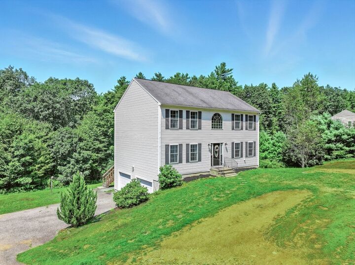 Property Photo: 270 New Braintree Rd MA 01585