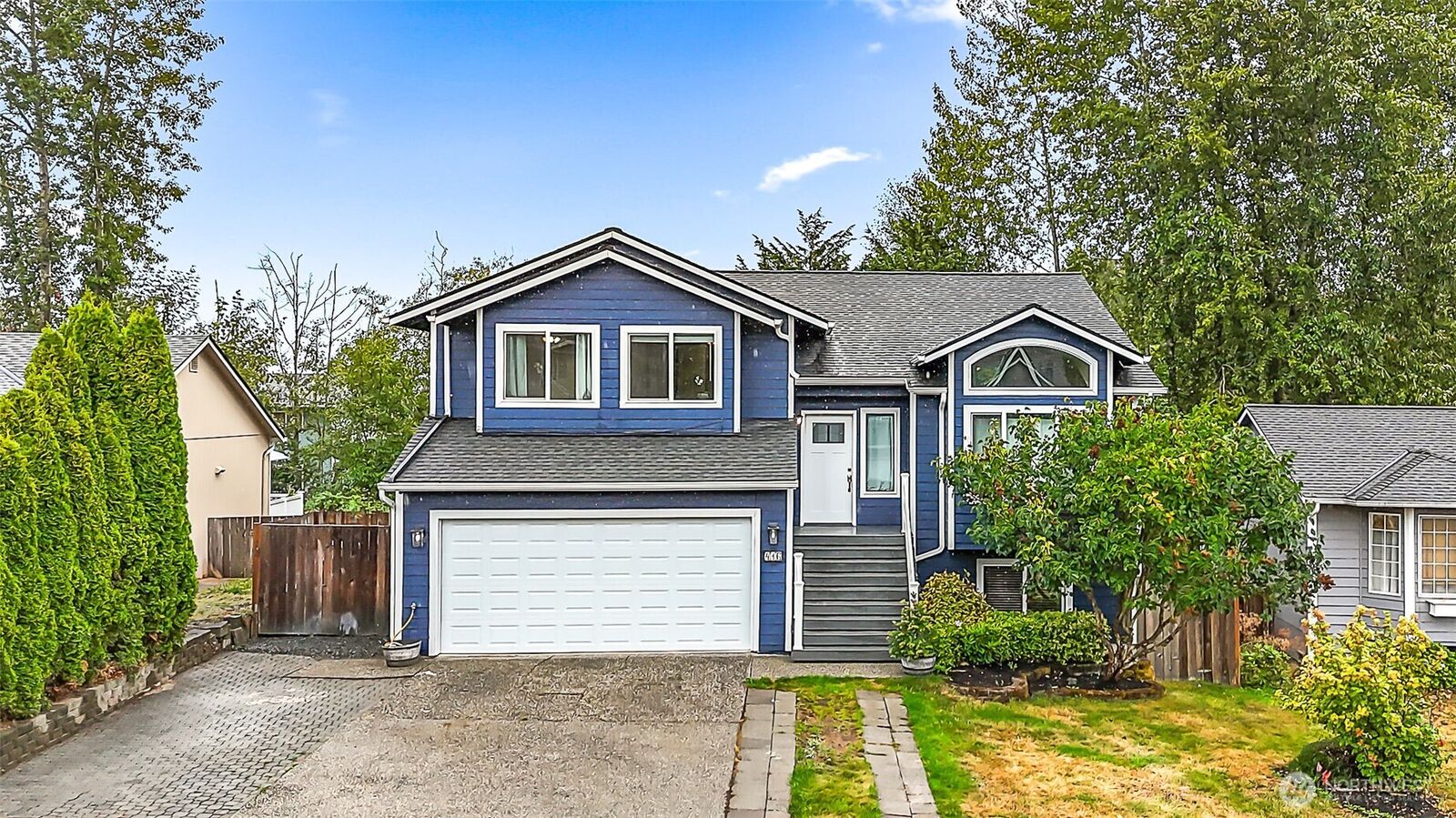 Property Photo: 416 87th Avenue SE WA 98258