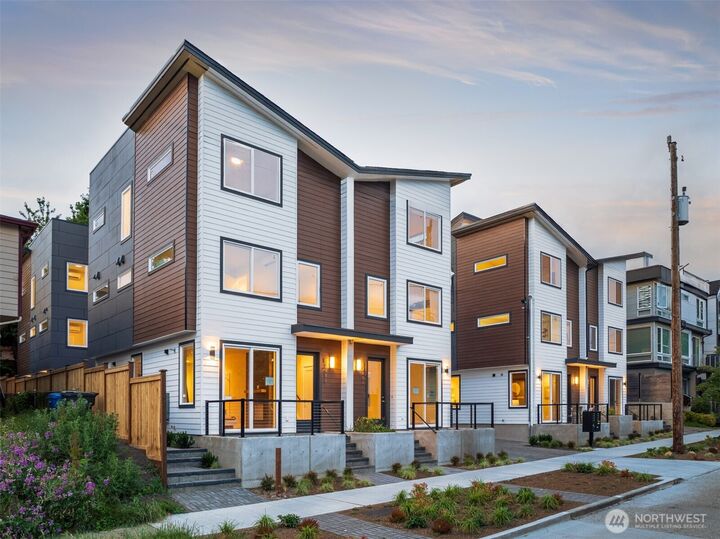 Property Photo:  1748 B NW 62nd Street  WA 98107 