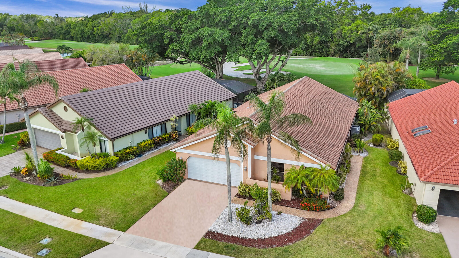 Property Photo:  11162 Clover Leaf Circle  FL 33428 