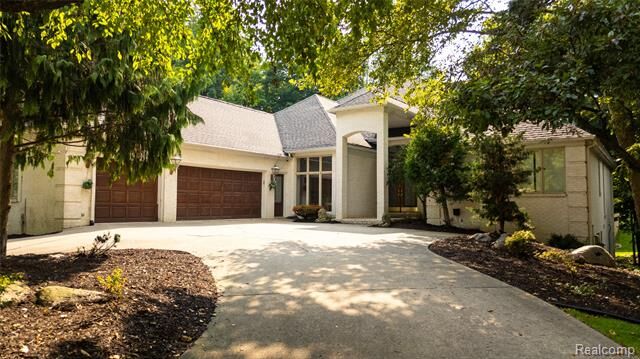 43564 Scenic Lane  Northville MI 48167 photo