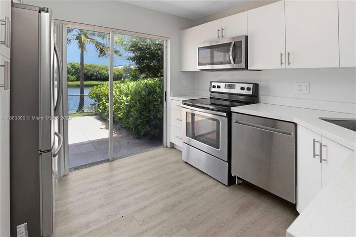 Property Photo:  5725 NW 109th Ave 26  FL 33178 