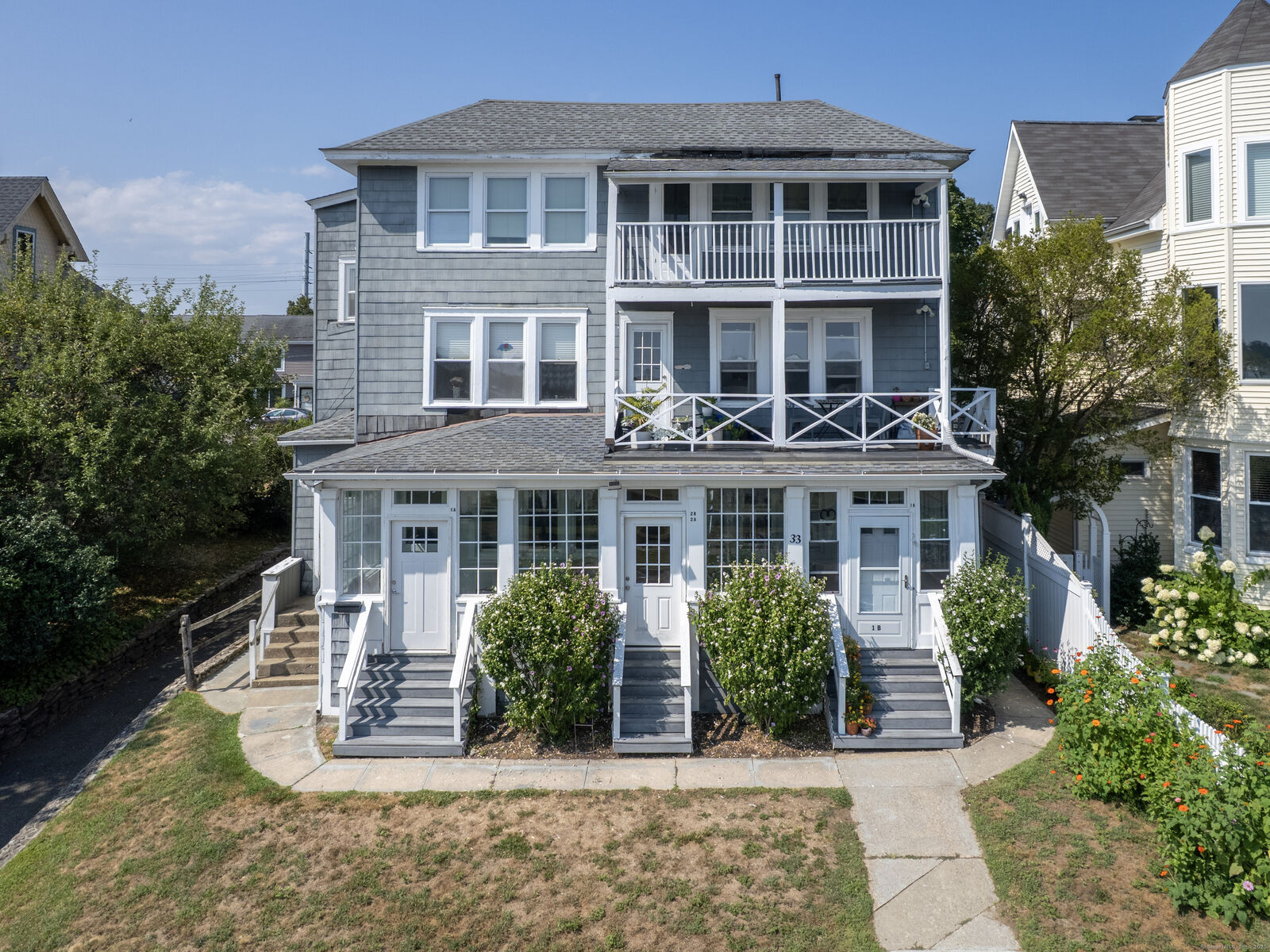Property Photo:  33 Seaview Avenue 1B  CT 06855 