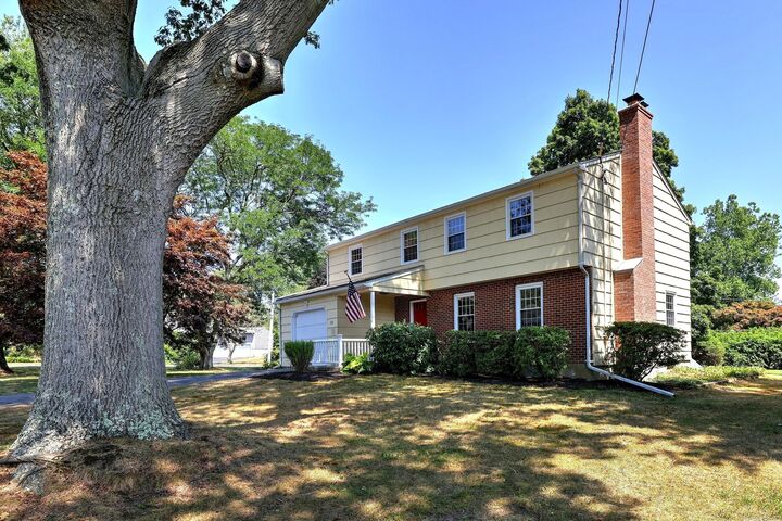Property Photo: 351 Woodruff Road CT 06461