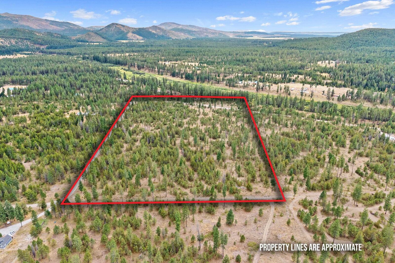 Property Photo:  44xx Woods Way  WA 99173 