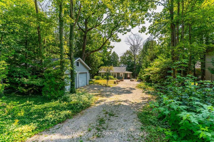 Property Photo: 606 Mallory Beach Road ON N0H 2T0
