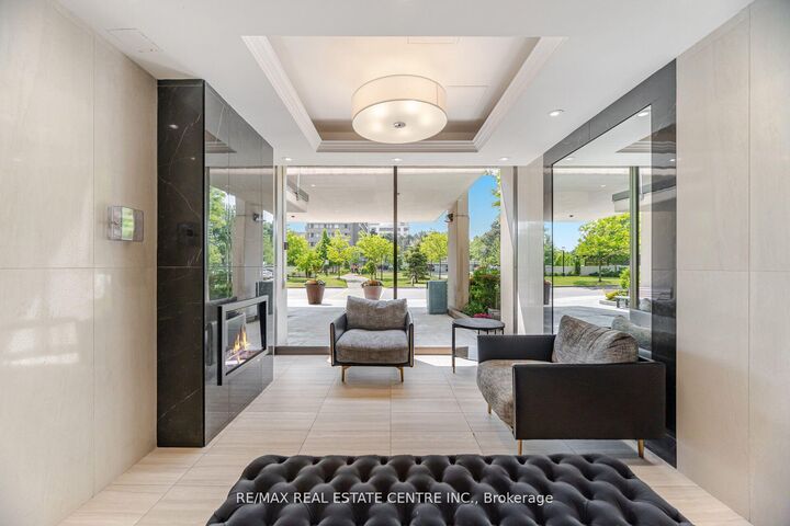 Property Photo: 735 Don Mills Road 2601 ON M3C 1T1