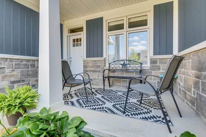 Photo de la propriété:  893 Artemis Circle  ON K4M 0H7 