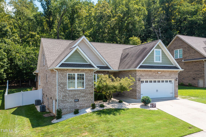 Property Photo:  4272 Anchor Point  TN 37664 