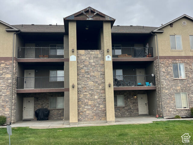 Property Photo:  963 W 670 S 20  UT 84062 