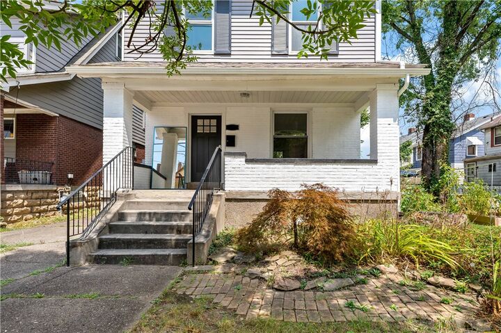 Property Photo:  7717 Tuscarora St  PA 15221 