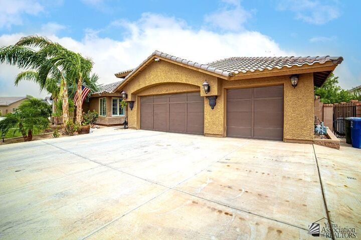 Property Photo: 2237 S 46 Way AZ 85364