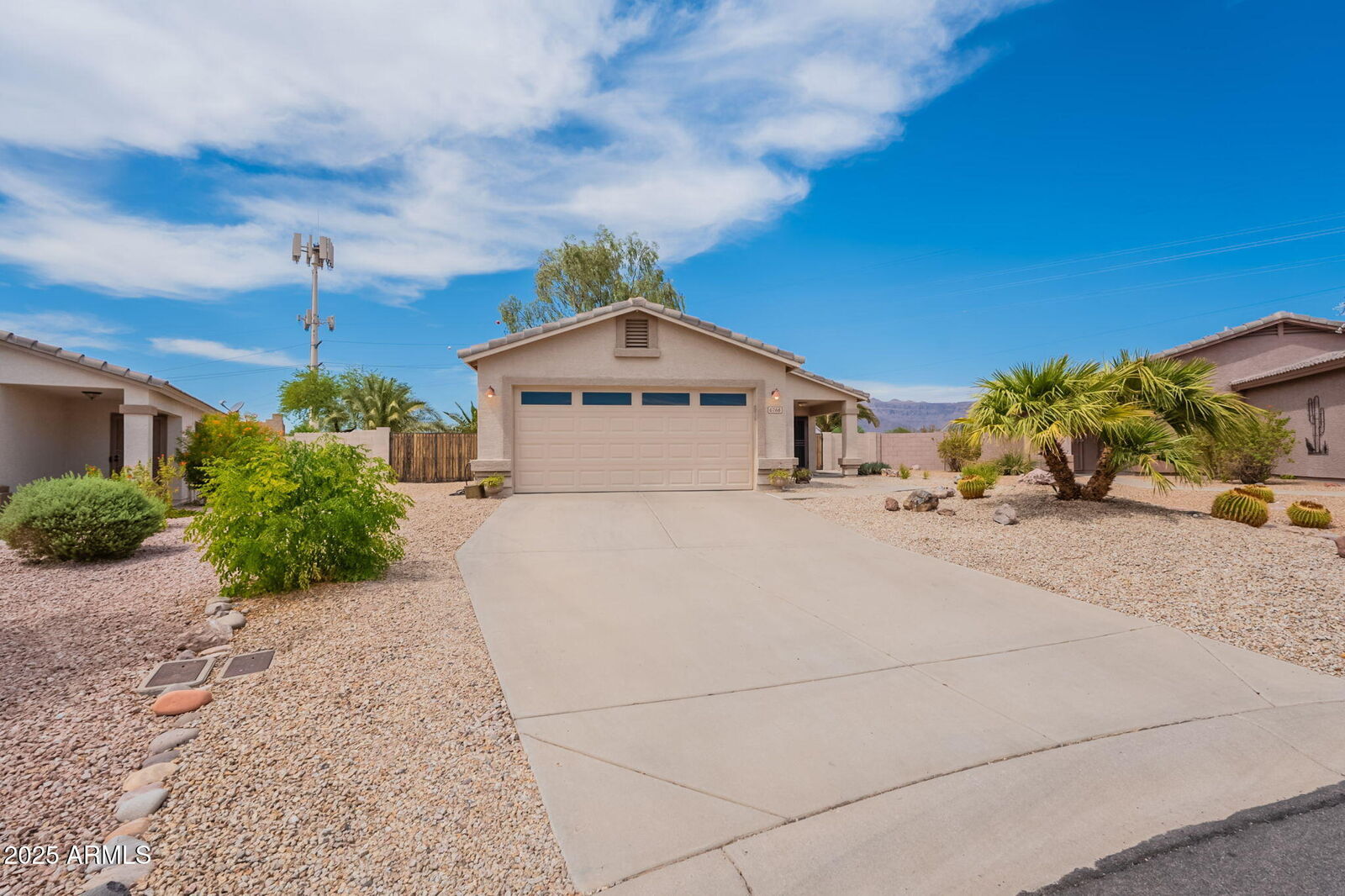 Property Photo: 6768 S Russet Sky Way AZ 85118