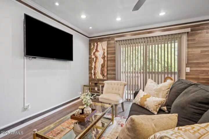 Property Photo: 616 S Hardy Drive 224 AZ 85281