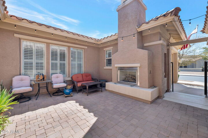 Property Photo:  625 S 173rd Drive  AZ 85338 