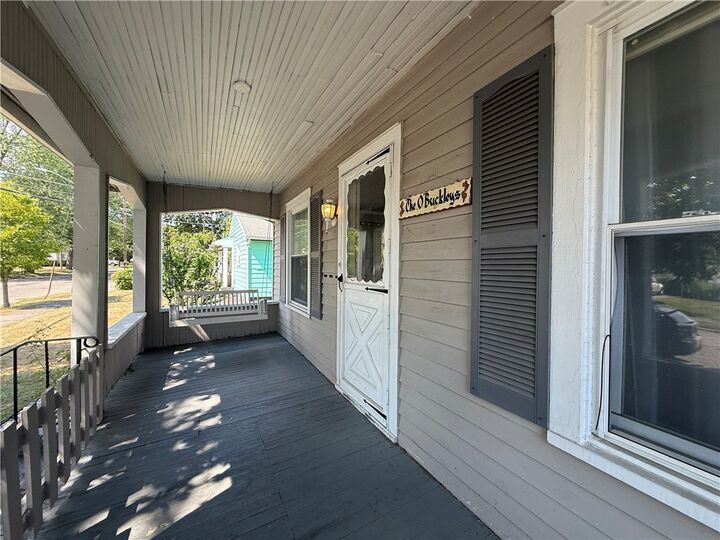 Property Photo:  420 Tompkins Street  NY 14901 