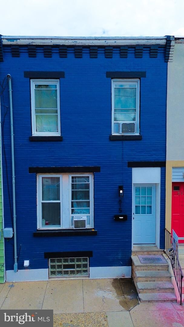 Property Photo:  615 Jackson Street  PA 19148 